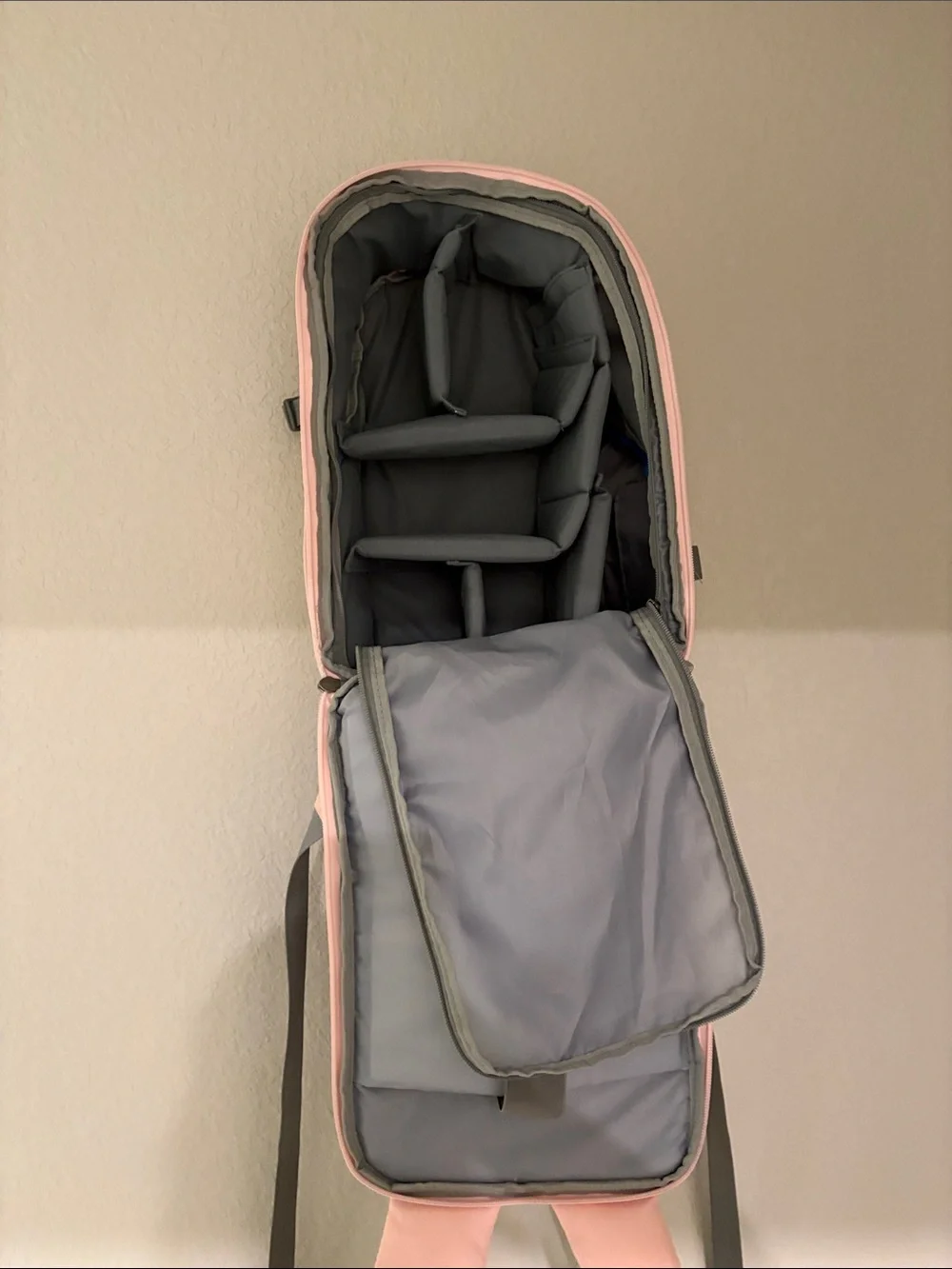 Bagsmart camera backpack